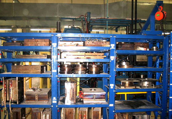 Sistemas de estanterías de almacenamiento de moldes desmontables ajustables para la industria del molde de plástico 2T carga de peso