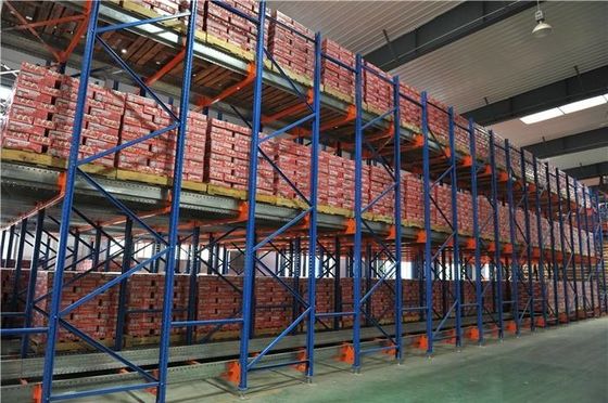Sistema de transporte de radio personalizado, sistema de almacenamiento de pallets.