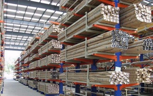 Acero Q235 Armas de bastidores con voladizo ajustable para almacenamiento en almacenes industriales
