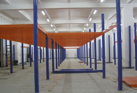 Protección contra la corrosión Sistema de piso de acero de marco de mezanina para fábrica