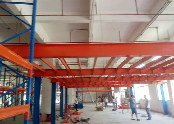 Estructura de acero de trabajo pesado piso de mezzanine para el almacenamiento de almacenamiento soportado