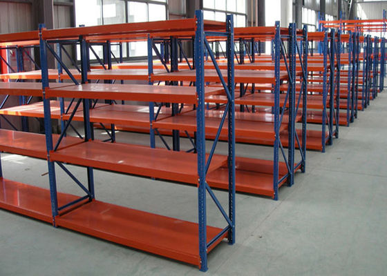 Sistemas industriales de almacenamiento de pallets de carga media de múltiples capas de alta densidad