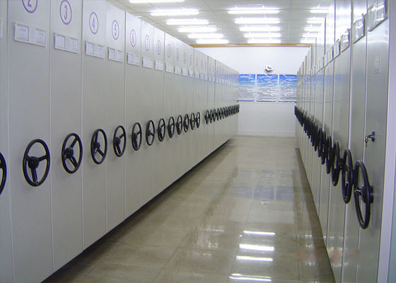 El sistema de estantes de archivos móviles de metal para almacenamiento de archivos / libros de la biblioteca