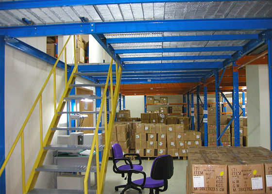Acero Q235 Pisos de entrepato industrial con chapa de acero 500 kg/m2