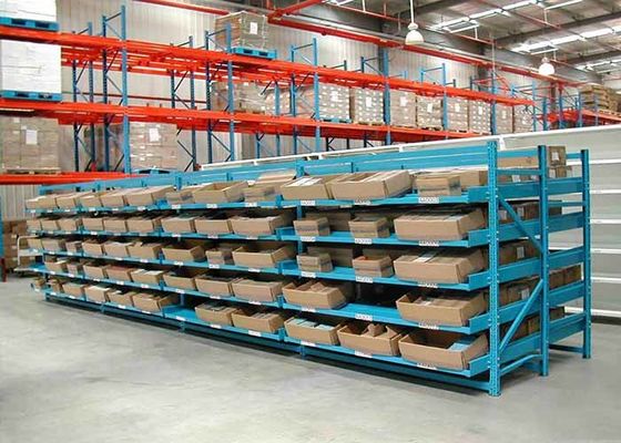 Estantes de almacenamiento de acero industrial montados, sistemas de estantes de paletas de flujo de gravedad