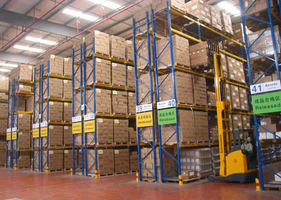 Sistema de almacenamiento de palés de acero para almacenamiento
