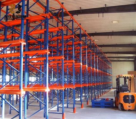 Conductor seguro en estanterías de paletas / estanterías de almacenamiento de gran capacidad