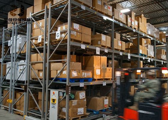 Acero Q235/245 Repisas de acero comercial revestidas de acero armado o soldado