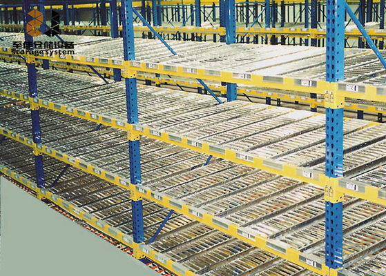 Estantes de almacenamiento de acero industrial Q235 duraderos