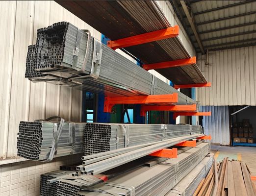 Estaciones de palés industriales de voladizo recubiertas de polvo gris