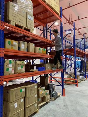 Solución de almacenamiento de almacén Estante de almacenamiento de gran capacidad